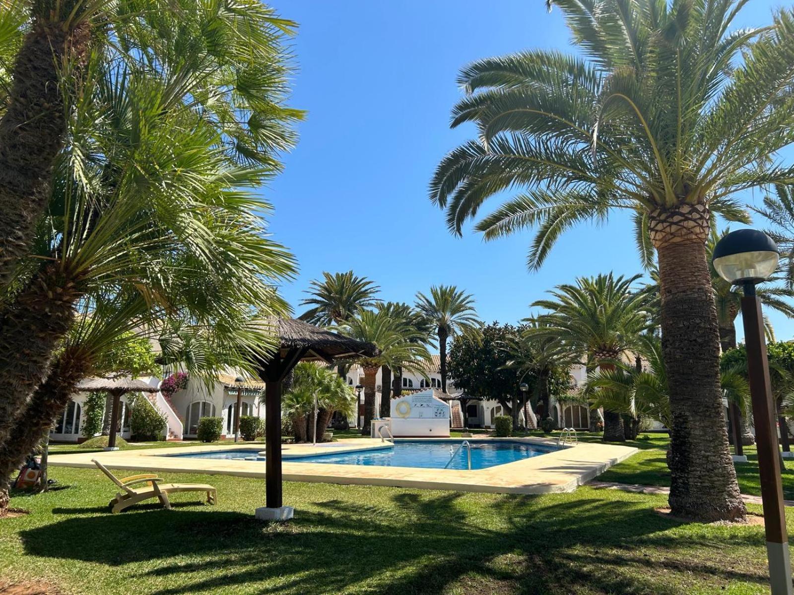 Boira - Vivienda En Urbanizacion A Primera Linea De Playa Dénia Eksteriør billede